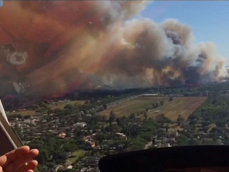 Στο έλεος των πυρκαγιών η Ευρώπη – Πέντε χώρες σε πύρινο κλοιό (εικόνες)